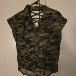Camouflage Tie-Front Women's Top